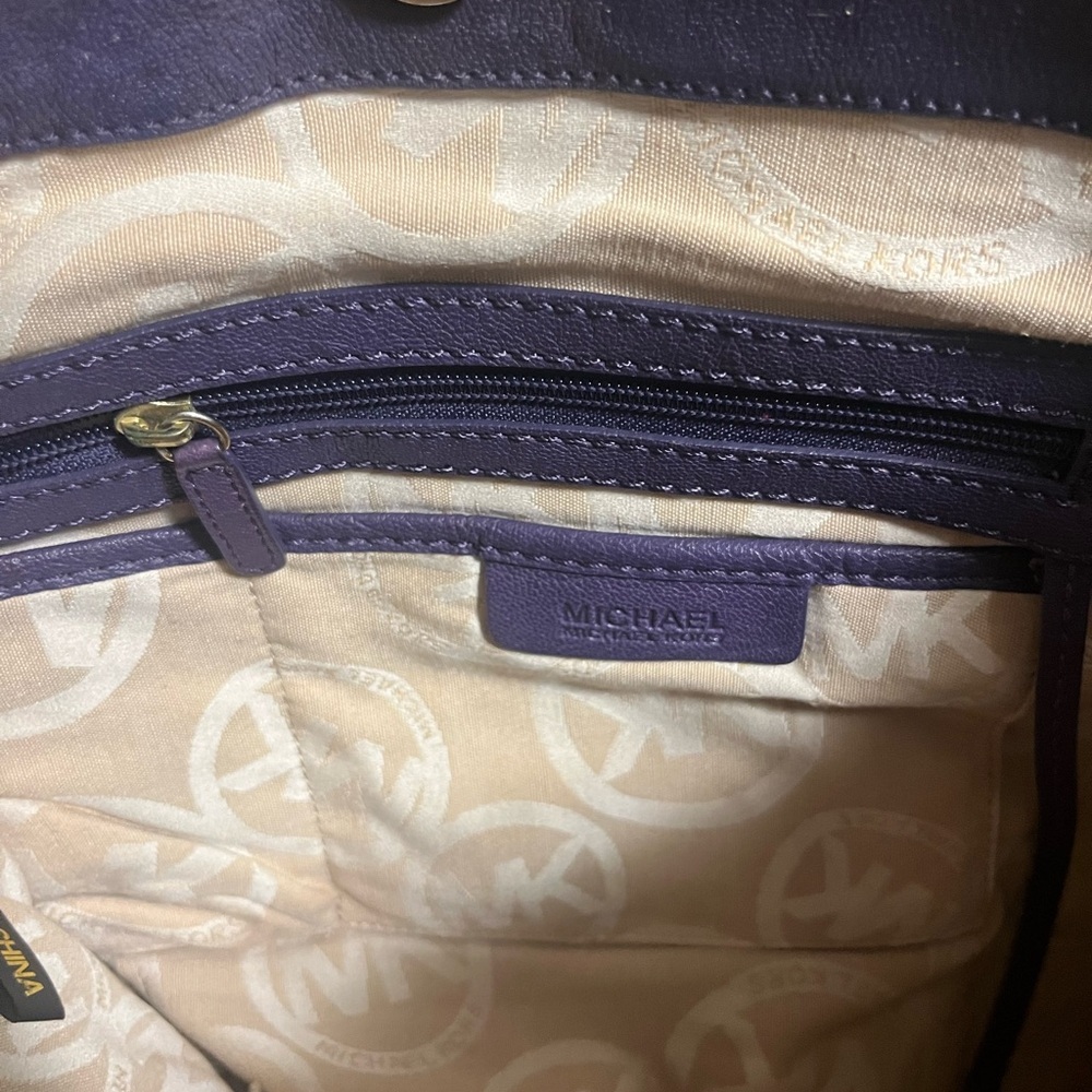 Michael Kors Purple Tote Bag - Picture 6 of 7